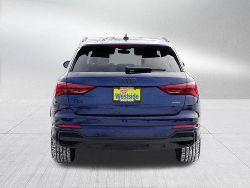 2023 Audi Q3 Premium 45 TFSI S line quattro Tiptronic