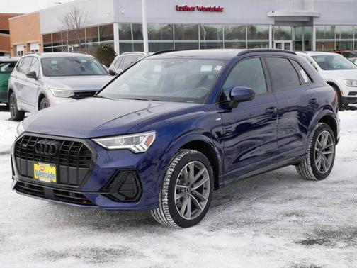 2023 Audi Q3 Premium 45 TFSI S line quattro Tiptronic