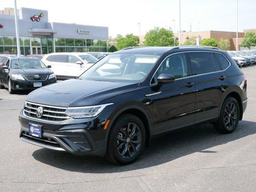 2024 Volkswagen Tiguan 2.0T SE 4MOTION