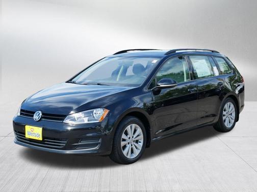 Black 2017 Volkswagen Golf SportWagen TSI S