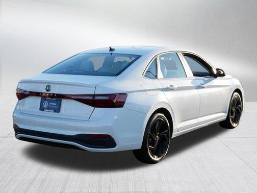 2025 Volkswagen Jetta 1.5T SE