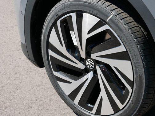 2025 Volkswagen ID.4 Pro S Plus