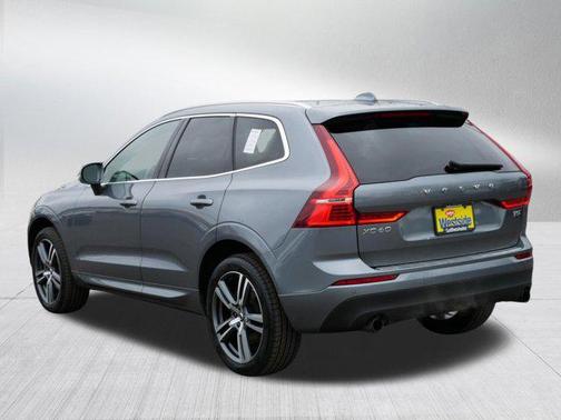 Osmium Grey Metallic 2021 Volvo XC60 T5 Momentum