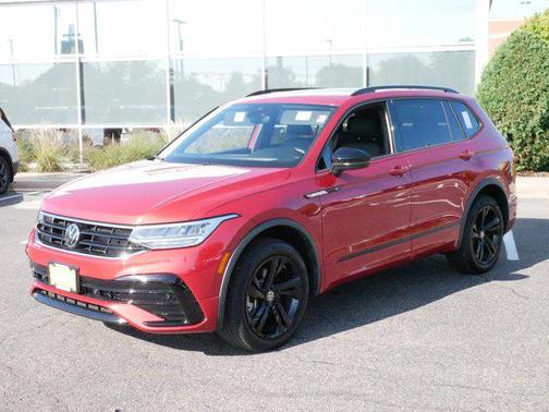 2024 Volkswagen Tiguan 2.0T SE R-Line Black 4MOTION