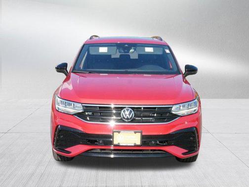 2024 Volkswagen Tiguan 2.0T SE R-Line Black 4MOTION