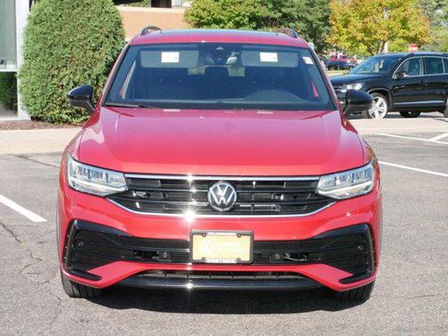 2024 Volkswagen Tiguan 2.0T SE R-Line Black 4MOTION