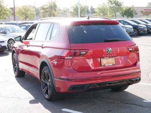 2024 Volkswagen Tiguan 2.0T SE R-Line Black 4MOTION