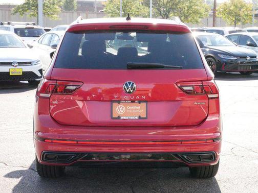 2024 Volkswagen Tiguan 2.0T SE R-Line Black 4MOTION