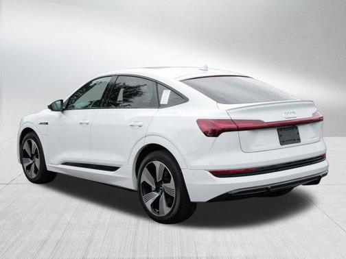 2021 Audi e-tron Sportback Prestige