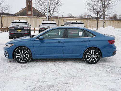 2025 Volkswagen Jetta 1.5T SE