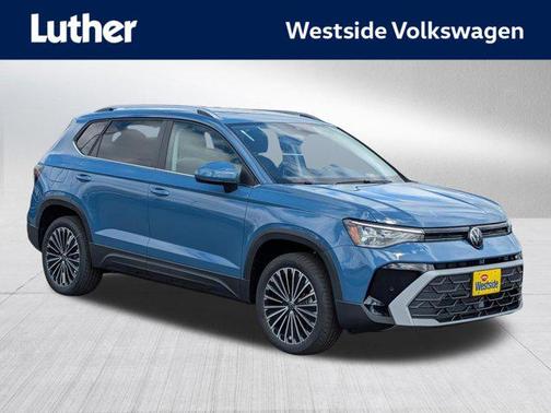 Monterey Blue Pearl 2026 Volkswagen Taos SE