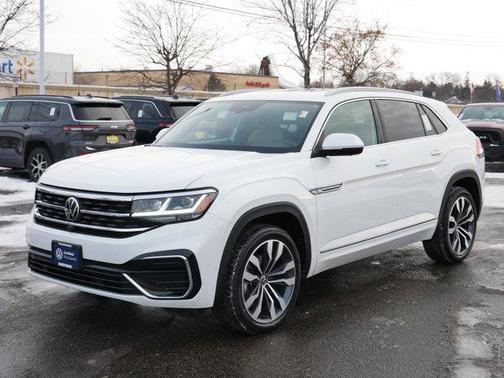 2022 Volkswagen Atlas Cross Sport 3.6L V6 SEL Premium R-Line