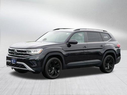 2022 Volkswagen Atlas 2.0T SE w/Technology 4MOTION
