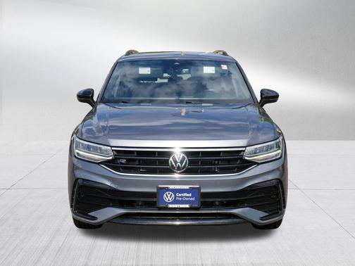 Platinum Gray Metallic 2023 Volkswagen Tiguan 2.0T SE R-Line Black 4MOTION