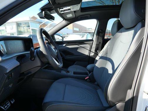 2026 Volkswagen Tiguan 2.0T SE R-Line Black 4MOTION