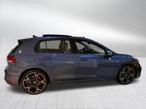 2025 Volkswagen Golf GTI 2.0T S DSG
