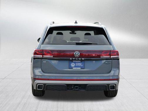 Pure Gray 2025 Volkswagen Atlas 2.0T Peak Edition