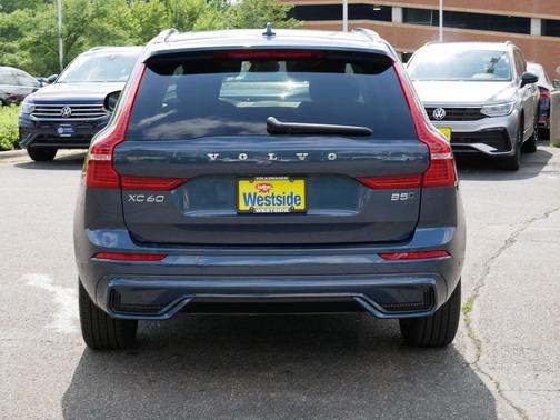 DENIM BLUE 2025 Volvo XC60 B5 Plus