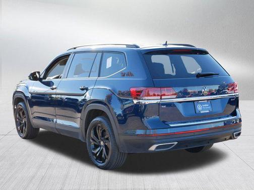 2023 Volkswagen Atlas 2.0T SE w/Technology 4MOTION