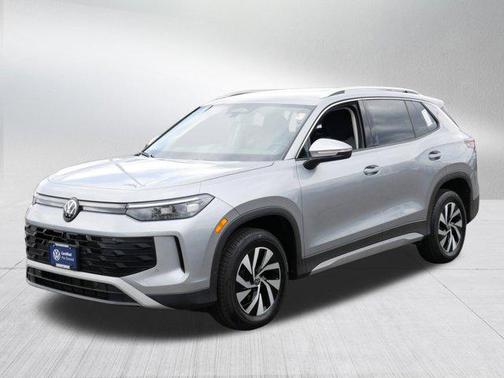 Pyrite Silver Metallic 2025 Volkswagen Tiguan 2.0T S 4MOTION