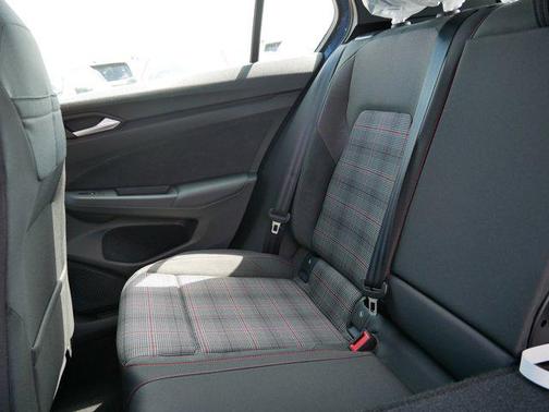 2025 Volkswagen Golf GTI 2.0T S DSG