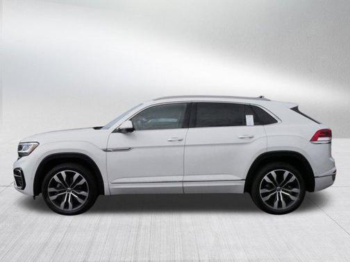 2022 Volkswagen Atlas Cross Sport 3.6L V6 SEL Premium R-Line