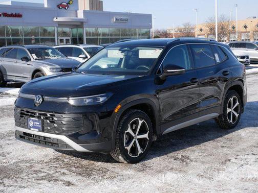 2025 Volkswagen Tiguan 2.0T SE 4MOTION