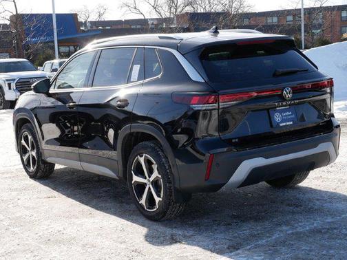 2025 Volkswagen Tiguan 2.0T SE 4MOTION