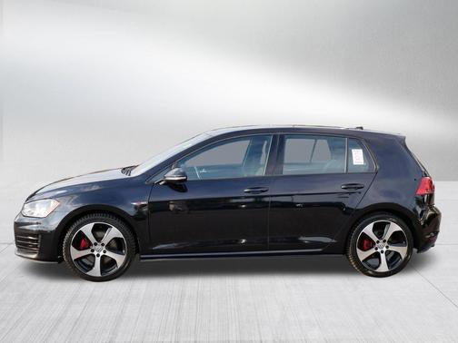 Deep Black Pearl 2015 Volkswagen Golf GTI 2.0T S 4-Door