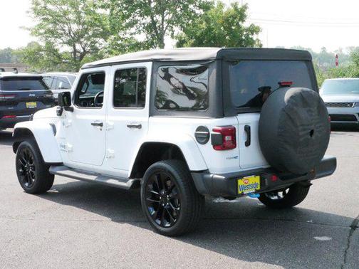 2022 Jeep Wrangler Unlimited 4xe Sahara