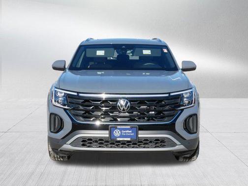 2025 Volkswagen Atlas Cross Sport 2.0T SE w/Technology 4MOTION