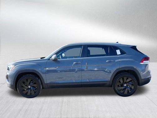 2025 Volkswagen Atlas Cross Sport 2.0T SE w/Technology 4MOTION