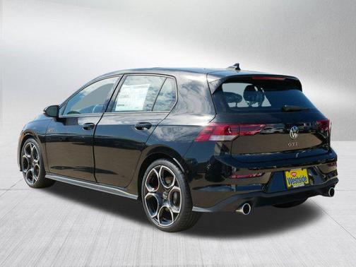 2025 Volkswagen Golf GTI 2.0T S DSG
