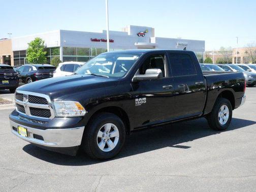 2022 RAM 1500 Classic SLT