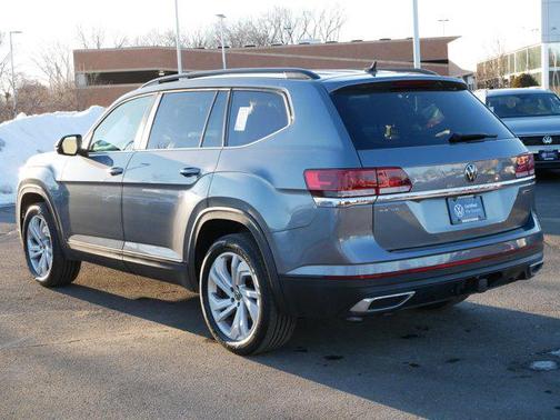 2022 Volkswagen Atlas 3.6L SE w/Technology