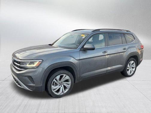 2022 Volkswagen Atlas 3.6L SE w/Technology