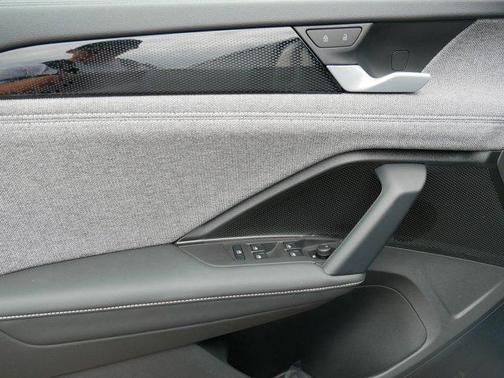 2025 Volkswagen Tiguan 2.0T S 4MOTION