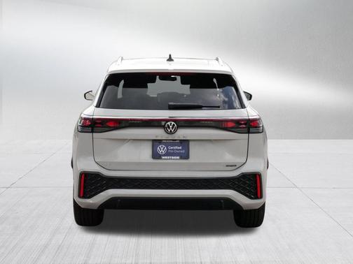 Sandstone 2025 Volkswagen Tiguan 2.0T SEL R-Line 4MOTION