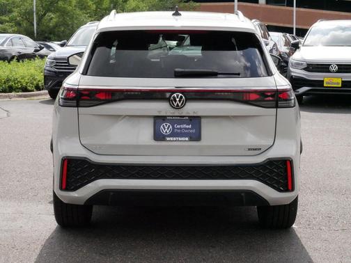 Sandstone 2025 Volkswagen Tiguan 2.0T SEL R-Line 4MOTION