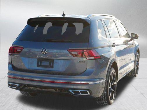 2024 Volkswagen Tiguan 2.0T SEL R-Line 4MOTION
