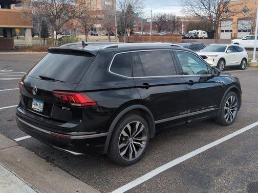 2021 Volkswagen Tiguan 2.0T SEL R-Line 4MOTION