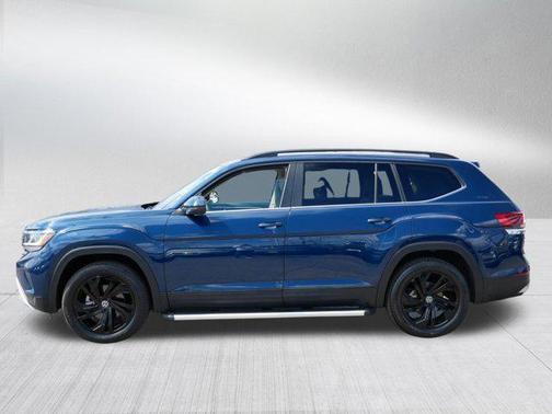 Tourmaline Blue Metallic 2022 Volkswagen Atlas 3.6L SE w/Technology