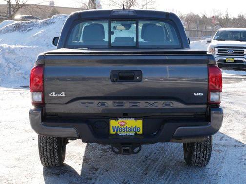 2018 Toyota Tacoma SR