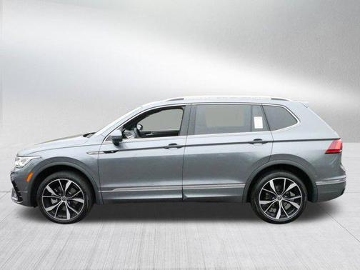 2022 Volkswagen Tiguan 2.0T SEL R-Line 4MOTION