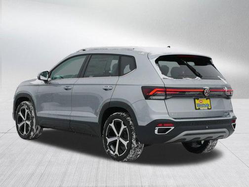 2026 Volkswagen Taos SEL