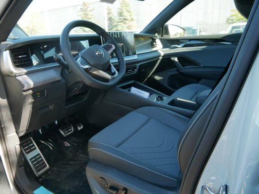 2025 Volkswagen Tiguan 2.0T SE R-Line Black 4MOTION