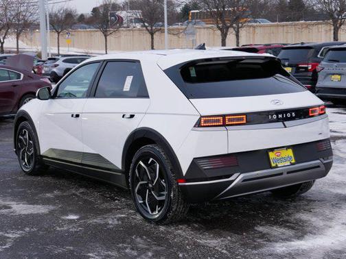 2023 Hyundai IONIQ 5 SE