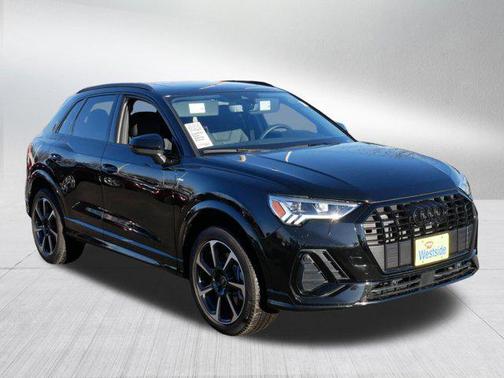 2025 Audi Q3 45 S line Premium Plus