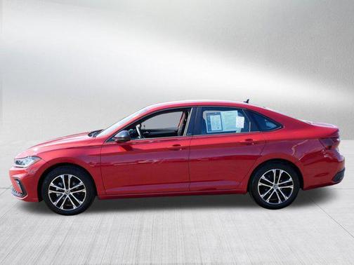 Kings Red Metallic 2025 Volkswagen Jetta 1.5T Sport