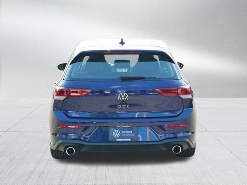 2024 Volkswagen Golf GTI 2.0T SE DSG